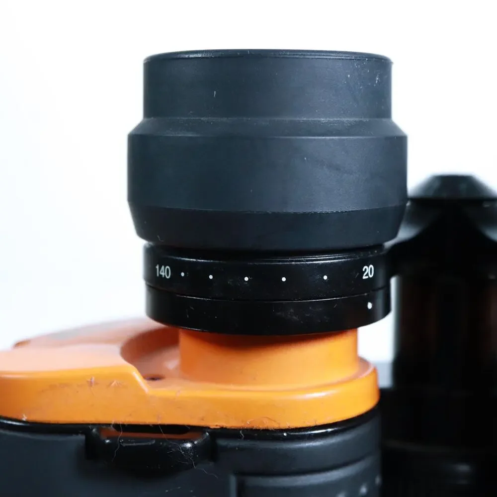 SPION Super High Resolution ZOOM 20x-140x70 Zoom with Tripod Adapter